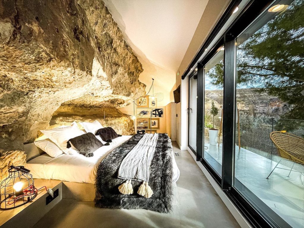 Casas cuevas XUQ Lomas de Riviera alojamientos con una arquitectura integrada